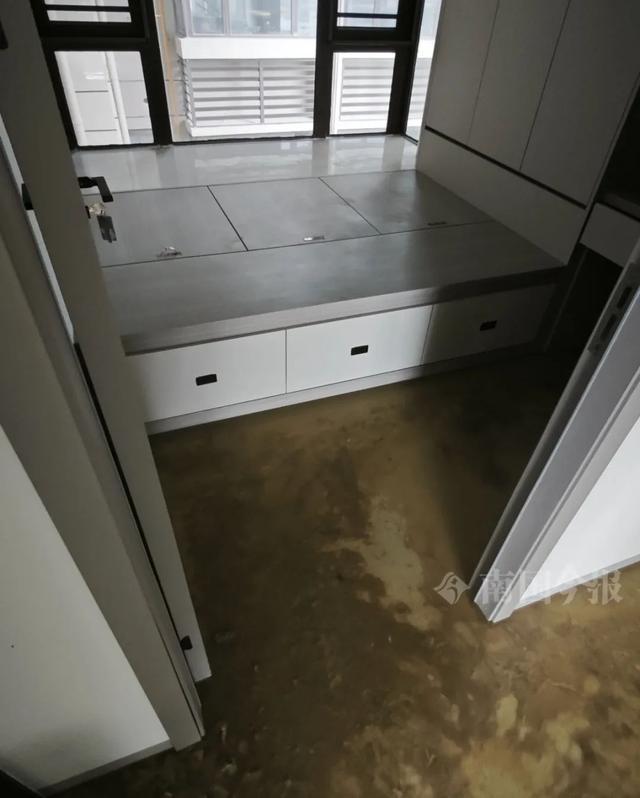 业主崩溃：全屋都是无法接受人生就是搏婚房被粪水浸泡！(图10)